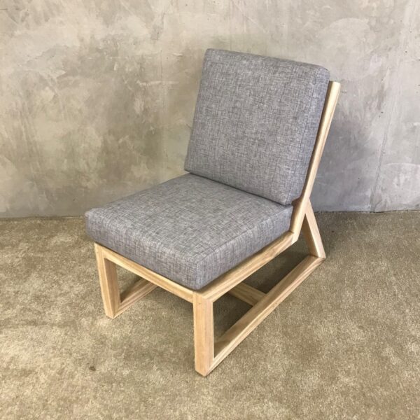 Easy Chair - Image 2