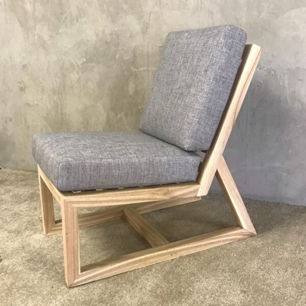 Easy Chair - Image 3