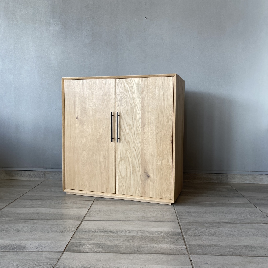 Justen Cabinet - Image 2