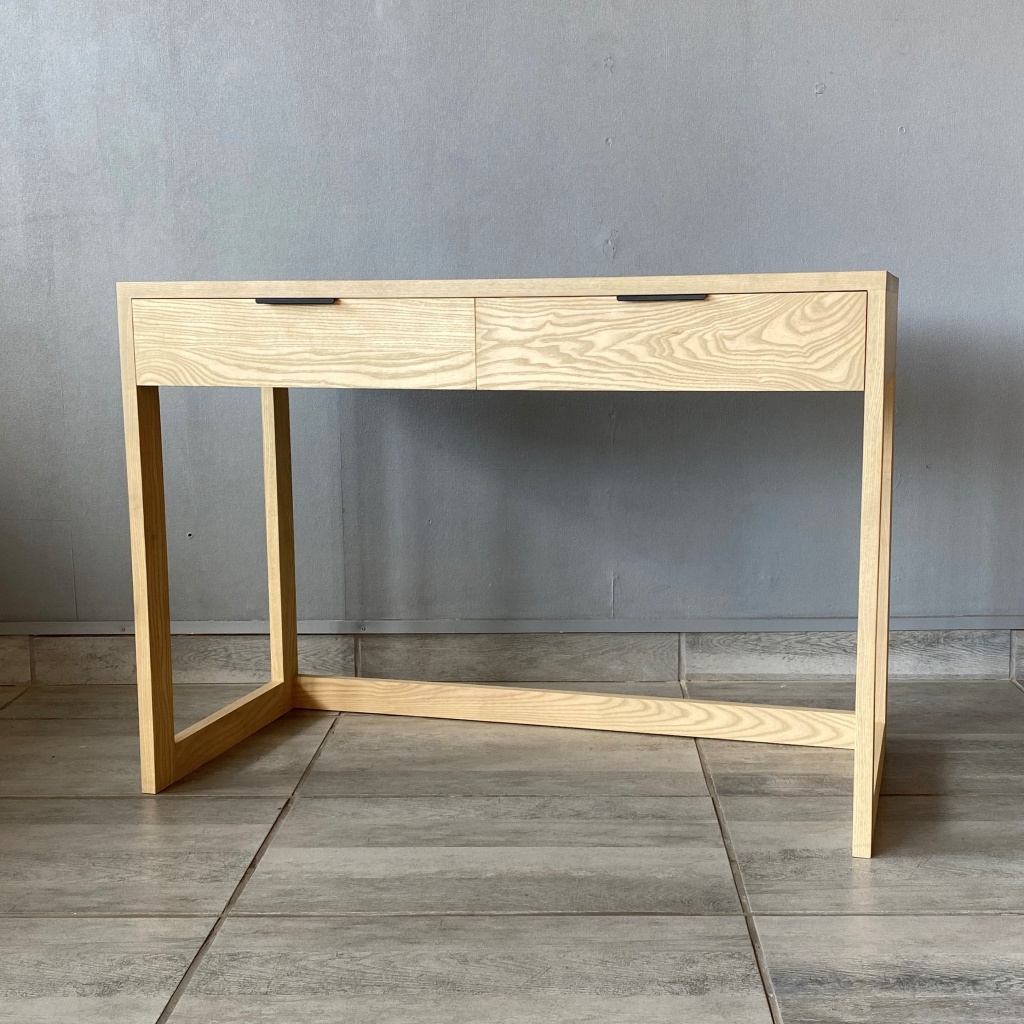 Land Desk